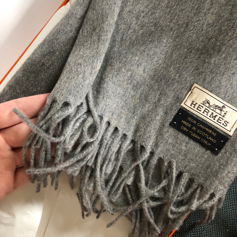 Hermes Grey Cashmere Scarf with Orange Edge - Picture 2 of 3